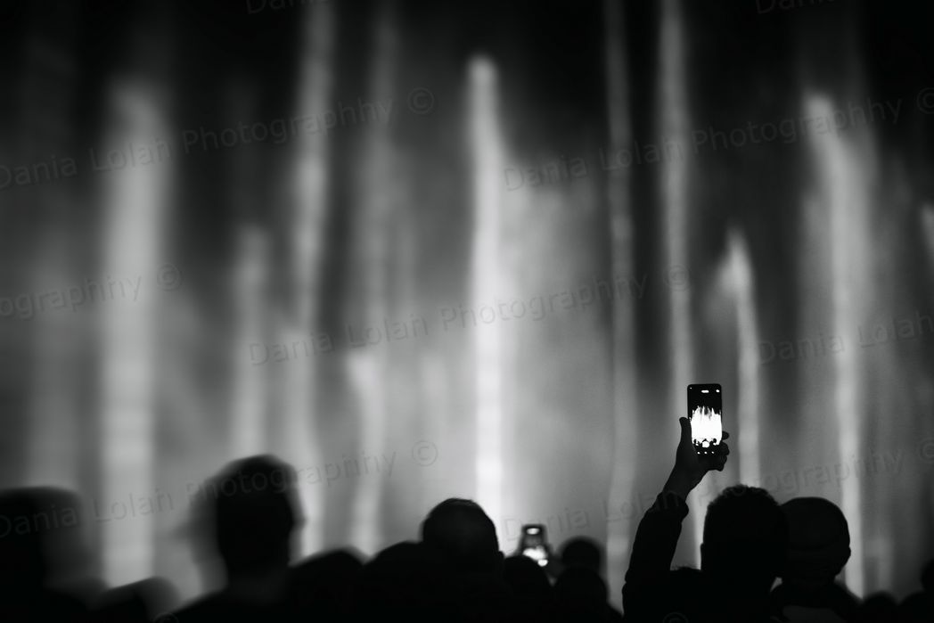 Dubai dancing fountain - Black & White Fine Art Download