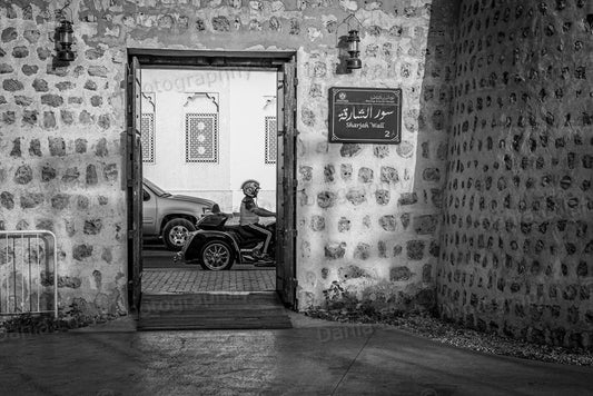 Sharjah Wall - Street, Black & White Fine Art Download